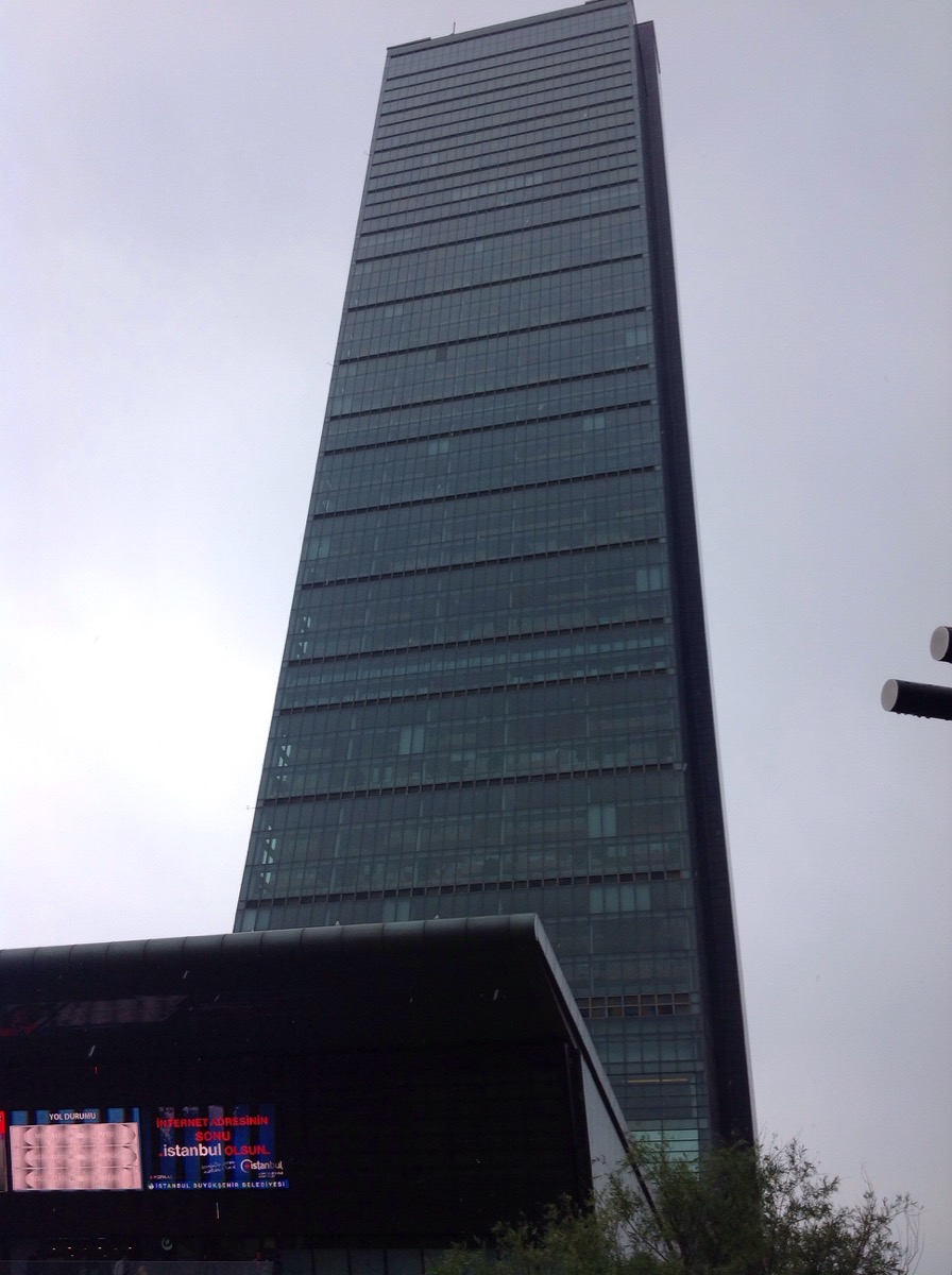 ^2399029764DB16F6607063CF9F5116CA5EF8206581569F9E3D^pimgpsh_fullsize_distr